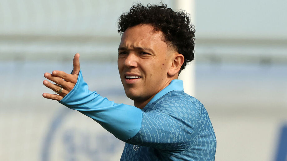 Pepê destaca as características de 'líder' de Thiago Silva