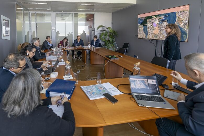 Rui Costa reuniu-se com presidente da Câmara do Seixal