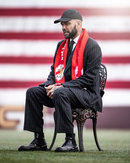 Dani Alves em São João de Ver