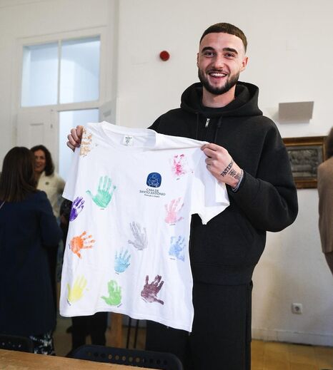  Debast em ação de solidariedade