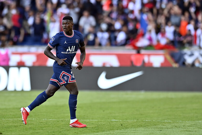 Nuno Mendes vai na quinta época ao serviço do PSG