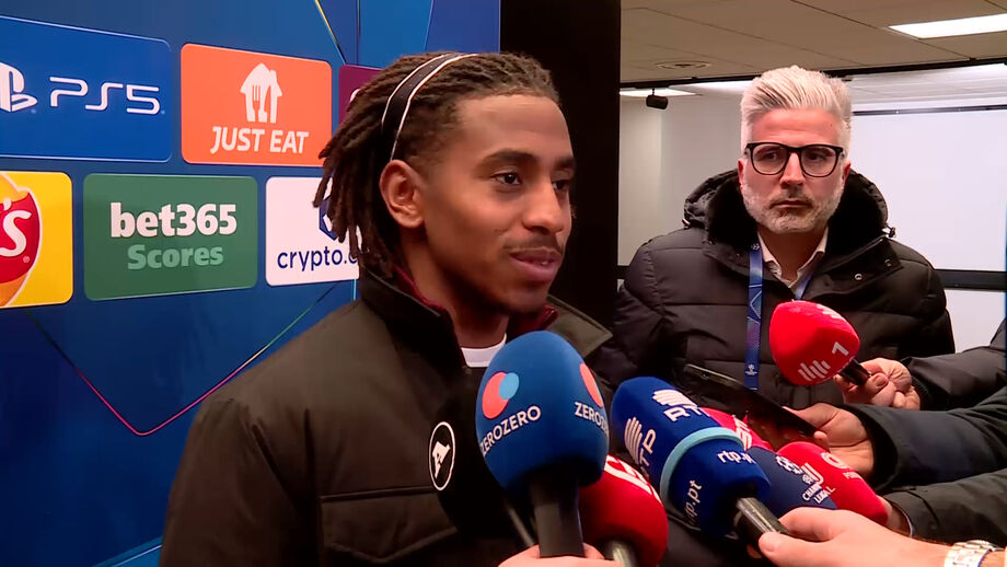 Rafa Silva em Lisboa pronto a assinar pelo Benfica