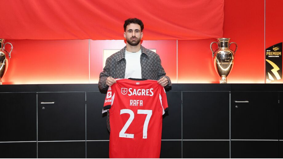 Rafa Silva oficial no Benfica