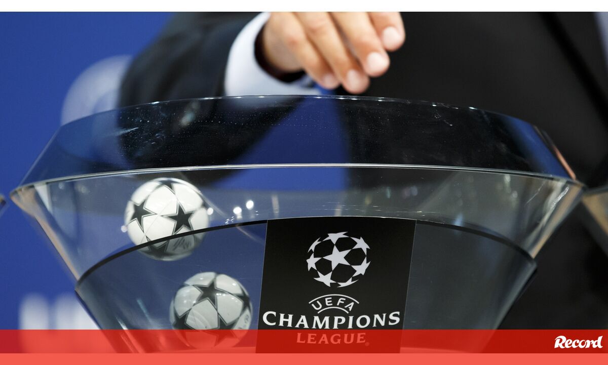 Photo: record.pt UEFA Deadline Forces Portuguese Clubs to Accelerate Transfer Market