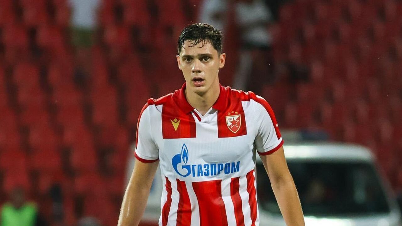 Lekovic ao serviço do Estrela Vermelha