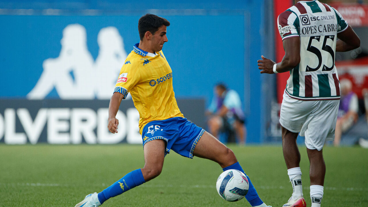 Tiago Parente reforça o Felgueiras na 2ª Liga, após passagem pelo Estoril