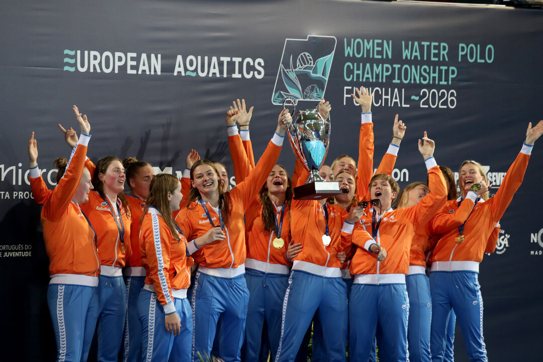 Holanda revalida título de campeão europeu feminino de polo aquático