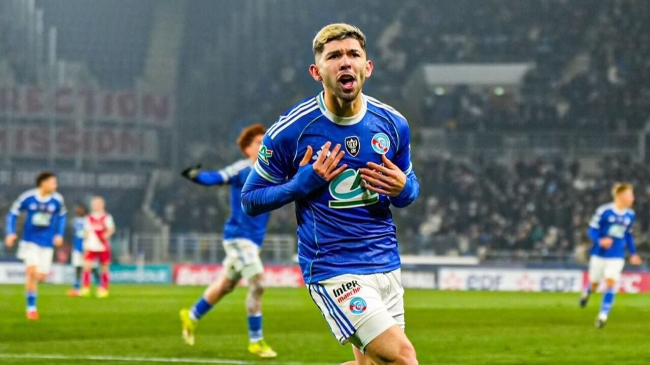 Julio Enciso marcou dois golos diante do Monaco