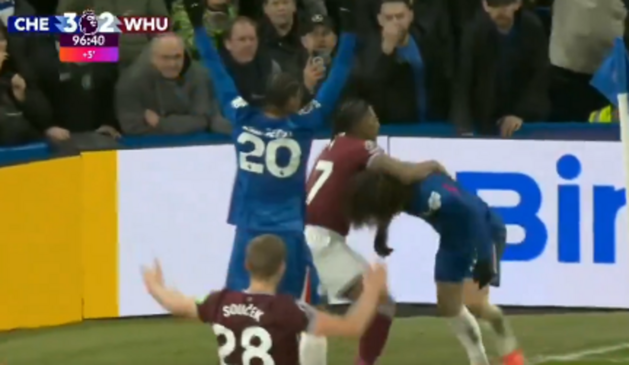 Lance polémico entre Cucurella e Traoré