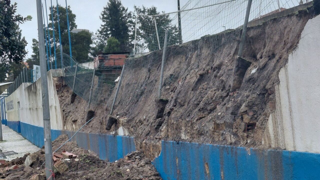 Tempestade Marta causa estragos no Estádio das Seixas