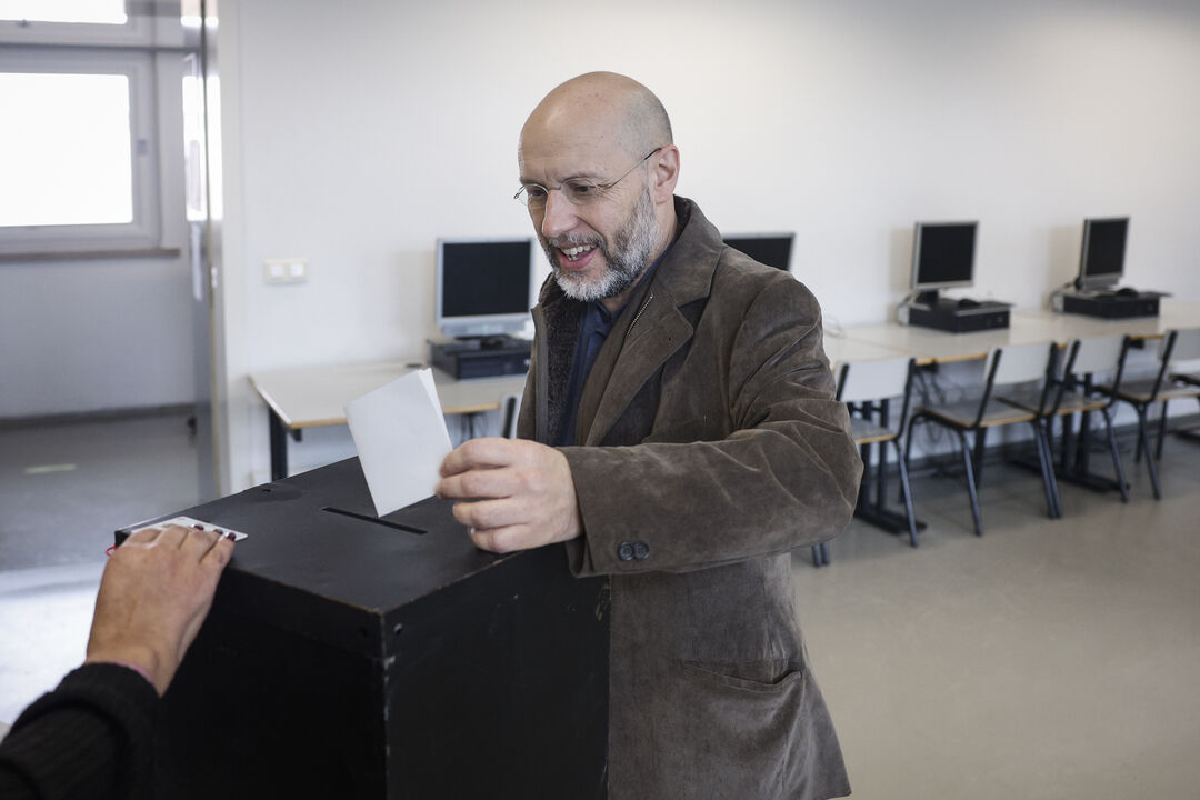 Rui Tavares vota no Liceu Gil Vicente