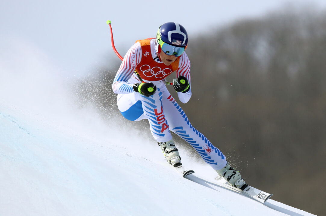 Lindsey Vonn recupera após cirurgia devido a fratura na perna