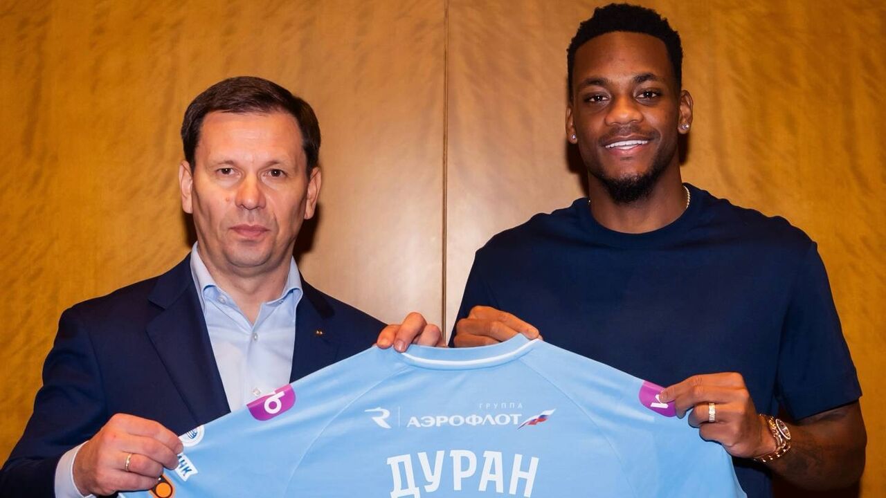 Jhon Durán emprestado ao Zenit