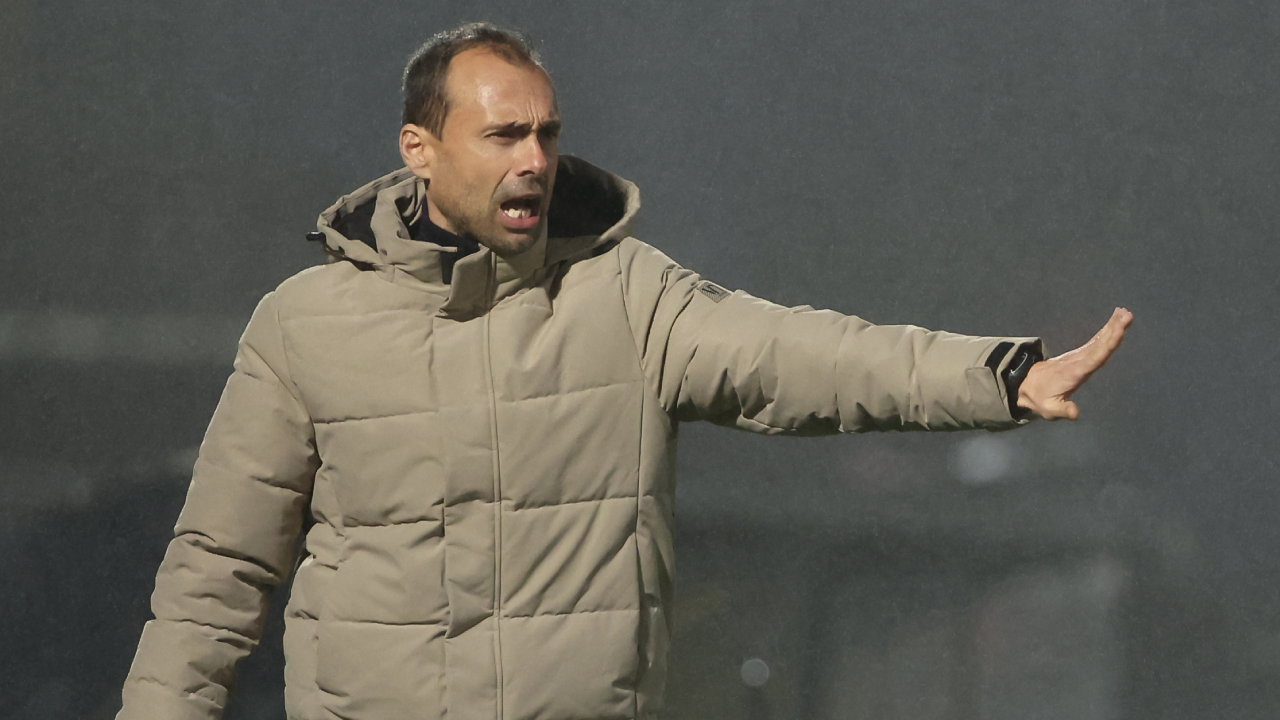 Hugo Oliveira, treinador do Famalicão