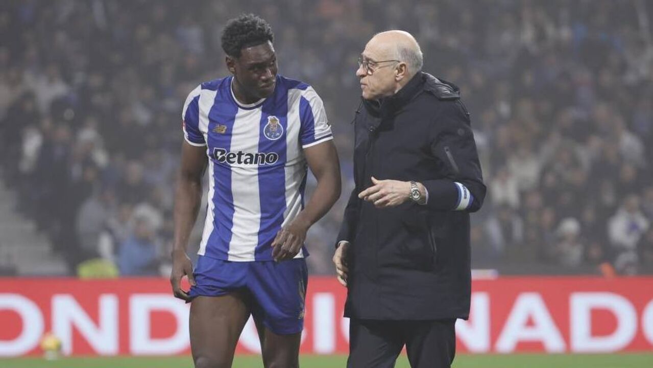 Samu lesionou-se no clássico