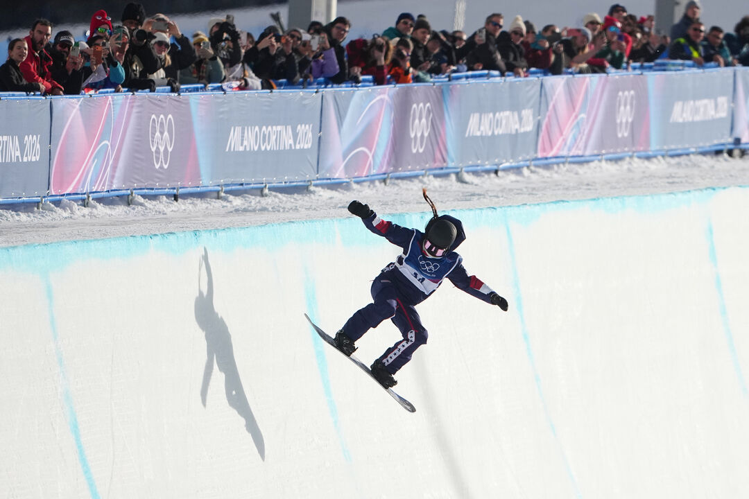 Chloe Kim compete no snowboard nos Jogos Olímpicos 