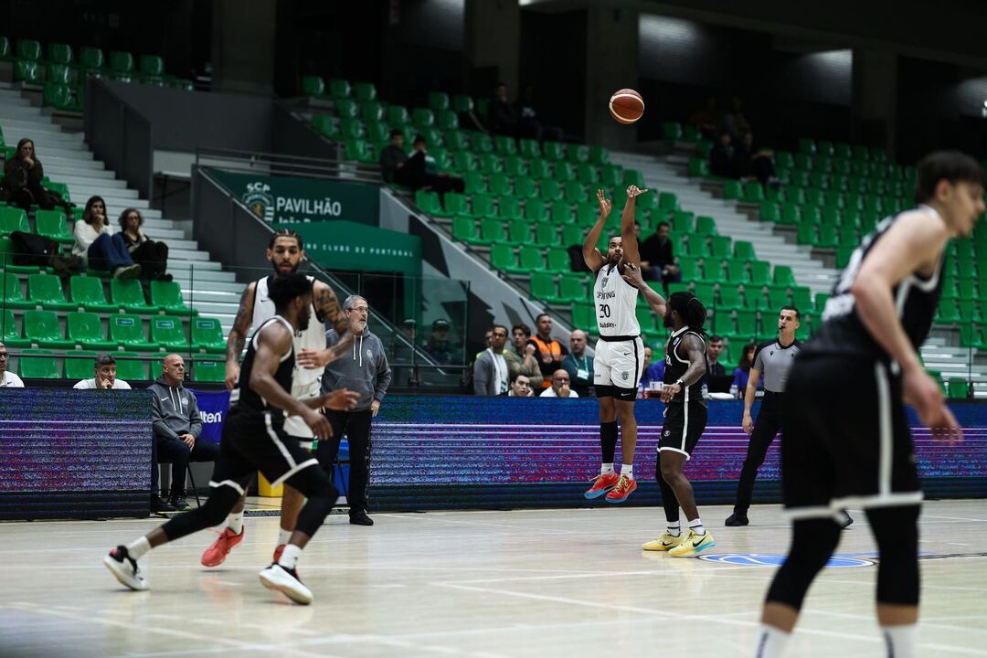 Basquetebol: Sporting CP vence BC Prievidza no Grupo M