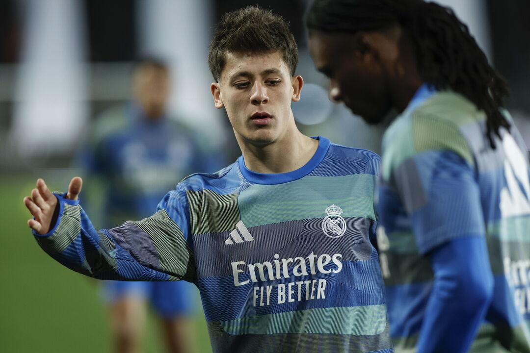 Arda Güler tem sentido dificuldades na adaptação ao Real Madrid