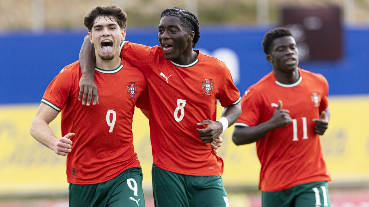 Portugal vence Finlândia no Torneio do Algarve com destaque para jovens jogadores.
