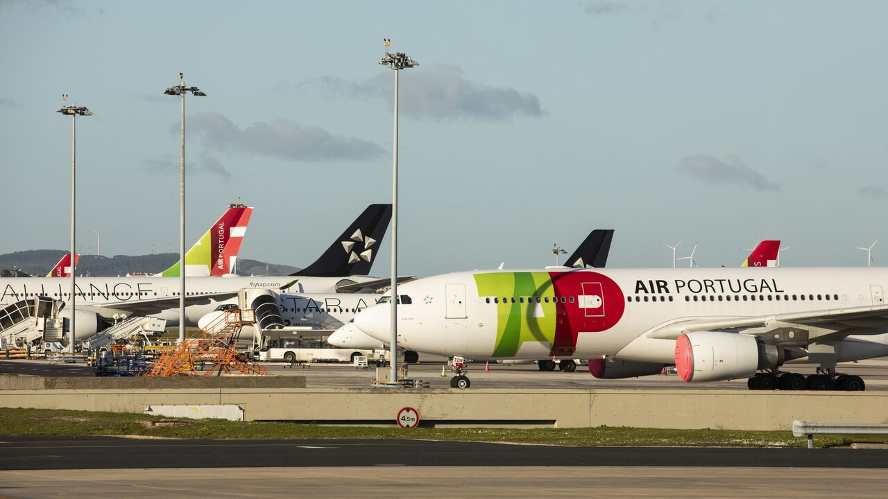 Avião da TAP perto de Praga. Companhia investiga incidente