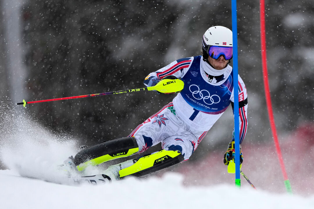 Atle Lie McGrath compete em prova de slalom nos Jogos Olímpicos de Inverno