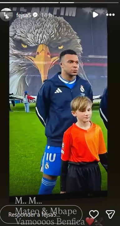 Mateo e Mbappé juntos no relvado da Luz