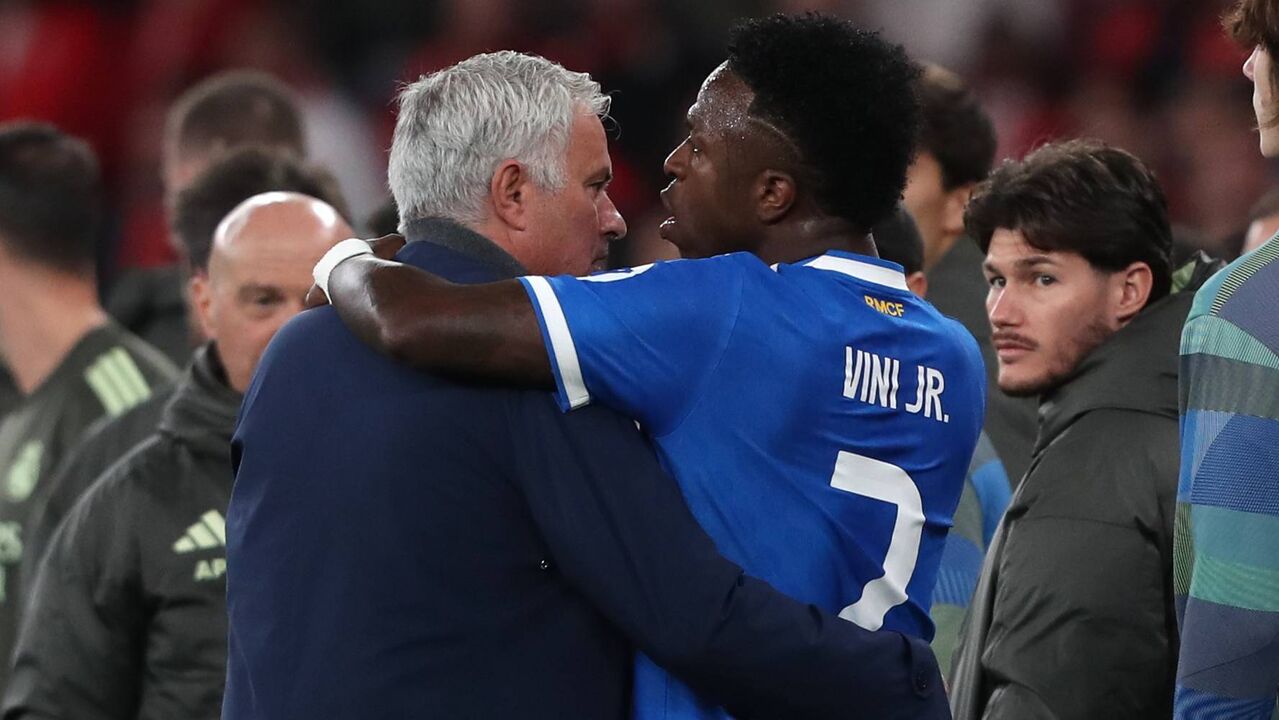 José Mourinho e Vinícius