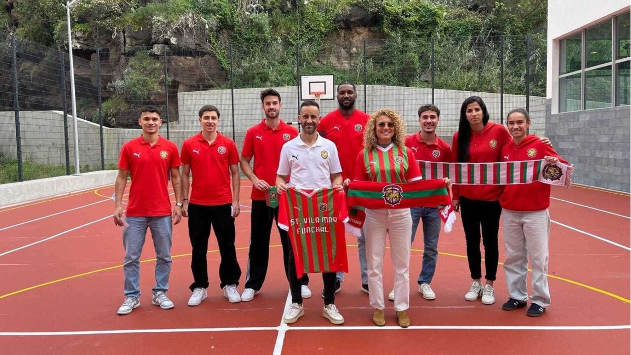 Comitiva do Marítimo visita Estabelecimento Vila Mar