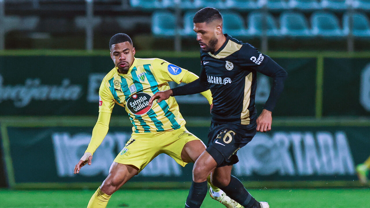 Rhaldney em ação contra o Tondela