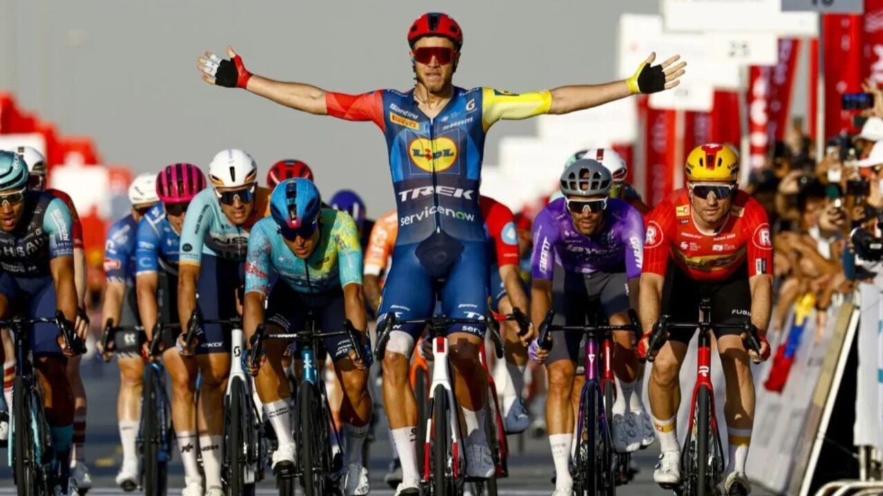 Jonathan Milan vence mais uma etapa nos Emirados