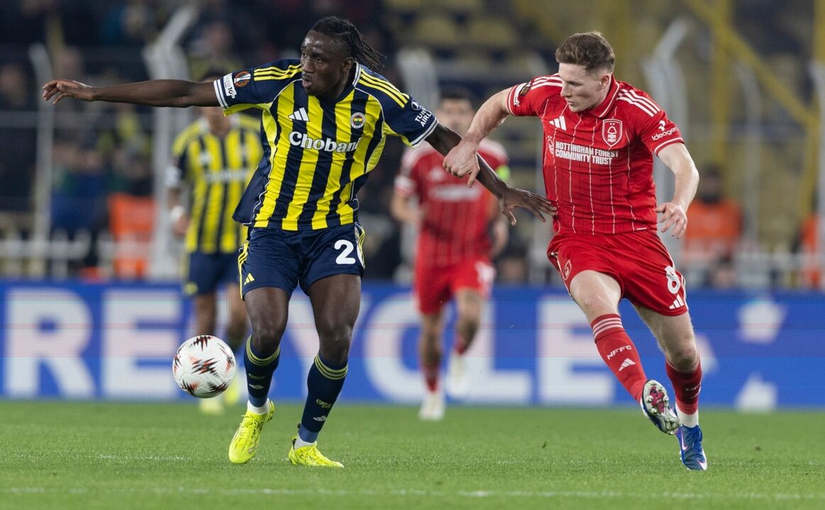 Elliot Anderson em destaque