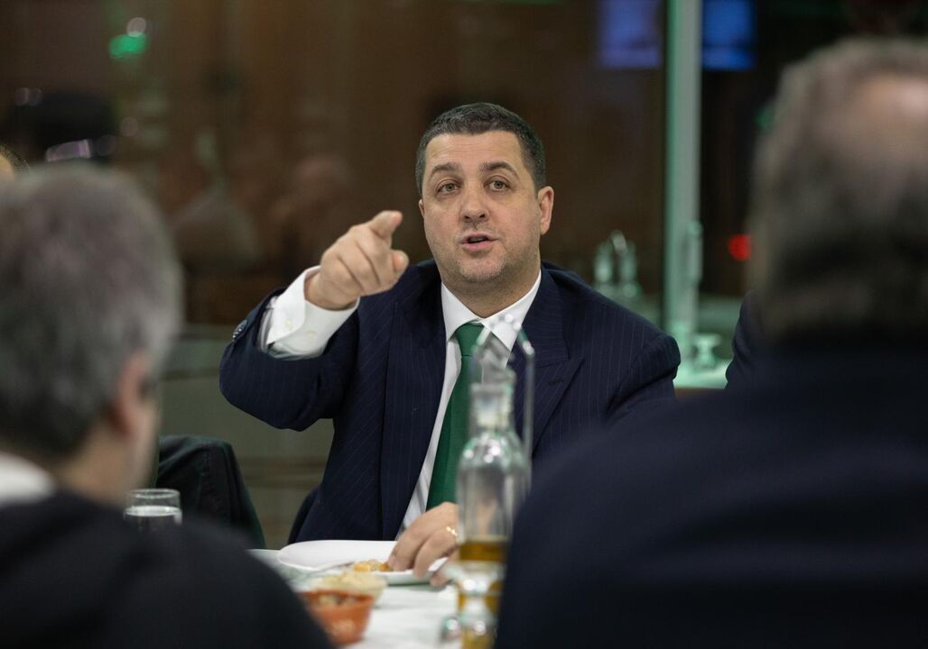 Bruno Sorreluz visita Núcleo Sportinguista na Figueira da Foz