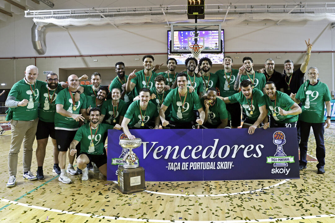 Equipa celebra vitória na Taça de Portugal Skoiy