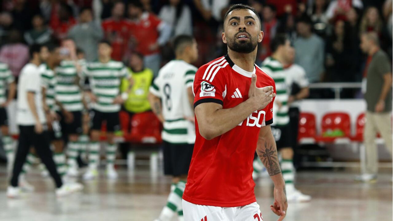 Diego Nunes marcou, no último segundo, o golo da vitória do Benfica frente ao Sporting