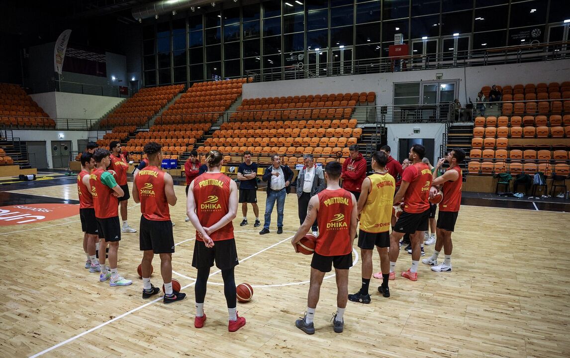 Seleção de basquetebol prepara jogo de qualificação para o Mundial'2027 em Coimbra