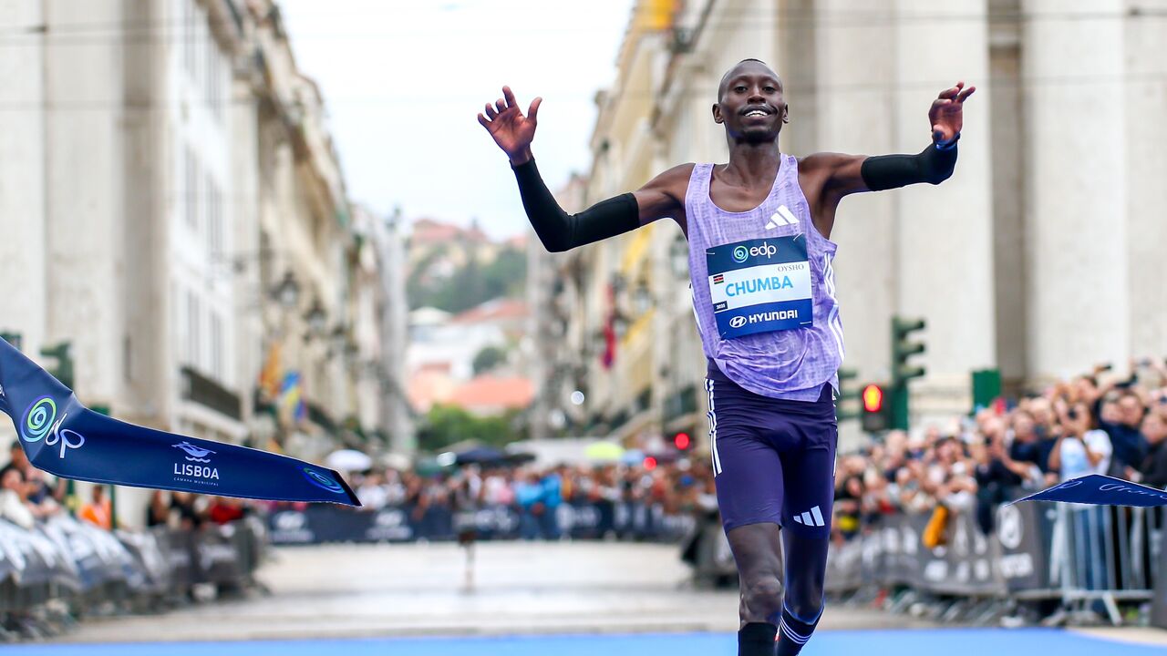 Chumba vence a maratona de Lisboa, integrada no circuito European Marathon Classics.
