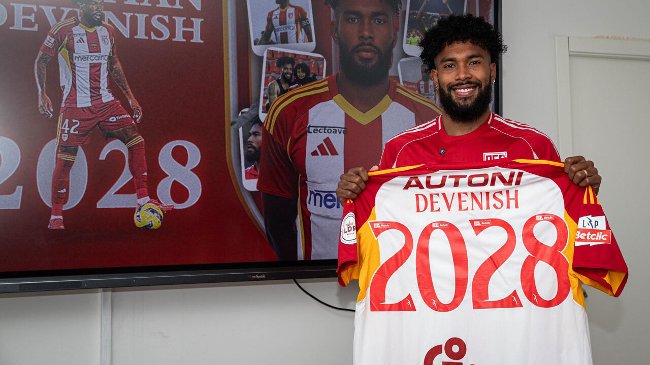 Devenish renovou com o AVS até 2028