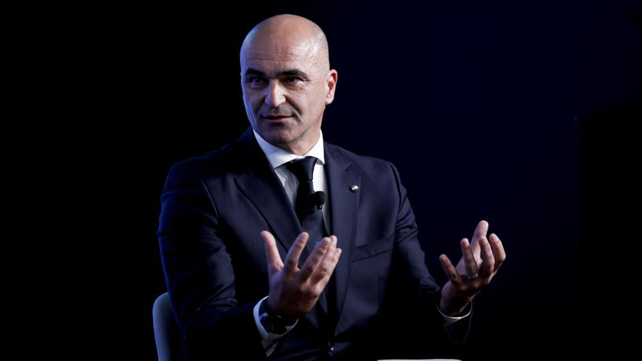 Ingleses avançam que Roberto Martínez faz parte da lista de alvos do Manchester United