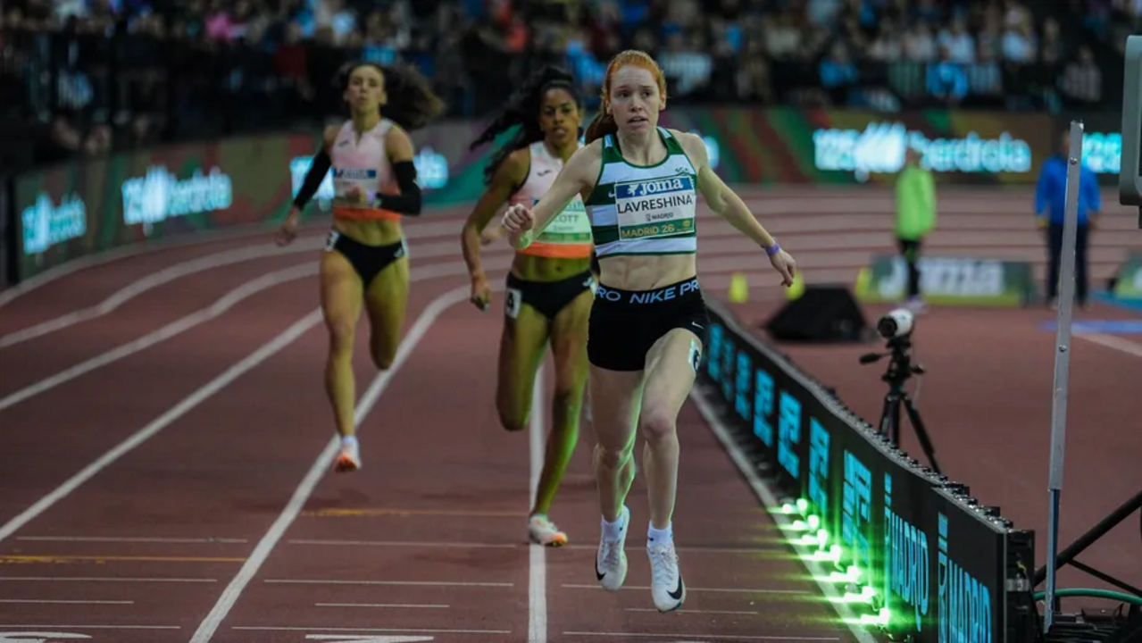 Lavreshina bate recorde nos 400 metros nos Campeonatos de Portugal em pista curta