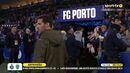 Adeptos do FC Porto atiram camisola do Atlético Madrid à cara de Hjulmand