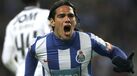 Falcão, ex-jogador do FC Porto, negoceia com o Estrela da Amadora