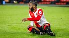Sterling recebe apoio após críticas