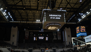 Homenagem aos adeptos do PAOK, vítimas de acidente rodoviário, num jogo de basquetebol