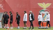 Mourinho durante treino do Benfica