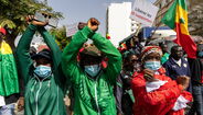 Dezenas de pessoas manifestaram-se em Dakar contra condenações de adeptos senegaleses
