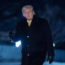 <![CDATA[ Donald Trump arrasa espetáculo do Super Bowl: «Absolutamente terrível, um dos piores de sempre!» ]]>