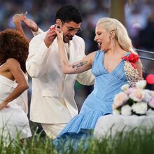 <![CDATA[ De Lady Gaga a Bad Bunny: as imagens que marcaram o Super Bowl ]]>