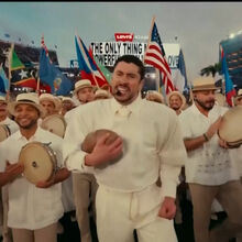 <![CDATA[ O show de Bad Bunny ao intervalo do Super Bowl: a homenagem aos sonhadores que irritou Trump ]]>