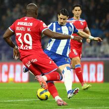 <![CDATA[ Borja Sainz eclipsou-se em 2026 ]]>