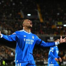 <![CDATA[ Mbappé sem travão: «Estes árbitros são uns palhaços!» ]]>